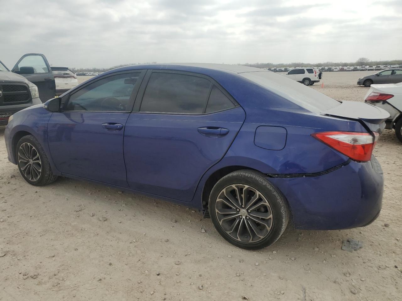 2014 Toyota Corolla VIN 5YFBURHE4EP044100 Copart auction photo, rear end / minor dent/scratches damage thumbnail 2
