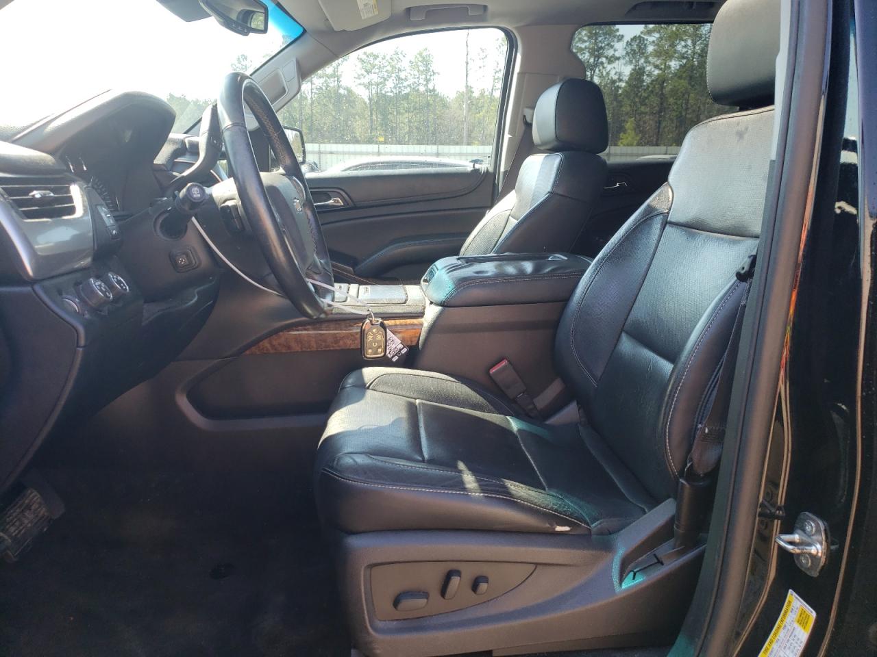 2015 Chevrolet Suburban VIN 1GNSKKKC2FR210780 Copart auction photo, front end / rear end damage thumbnail 7