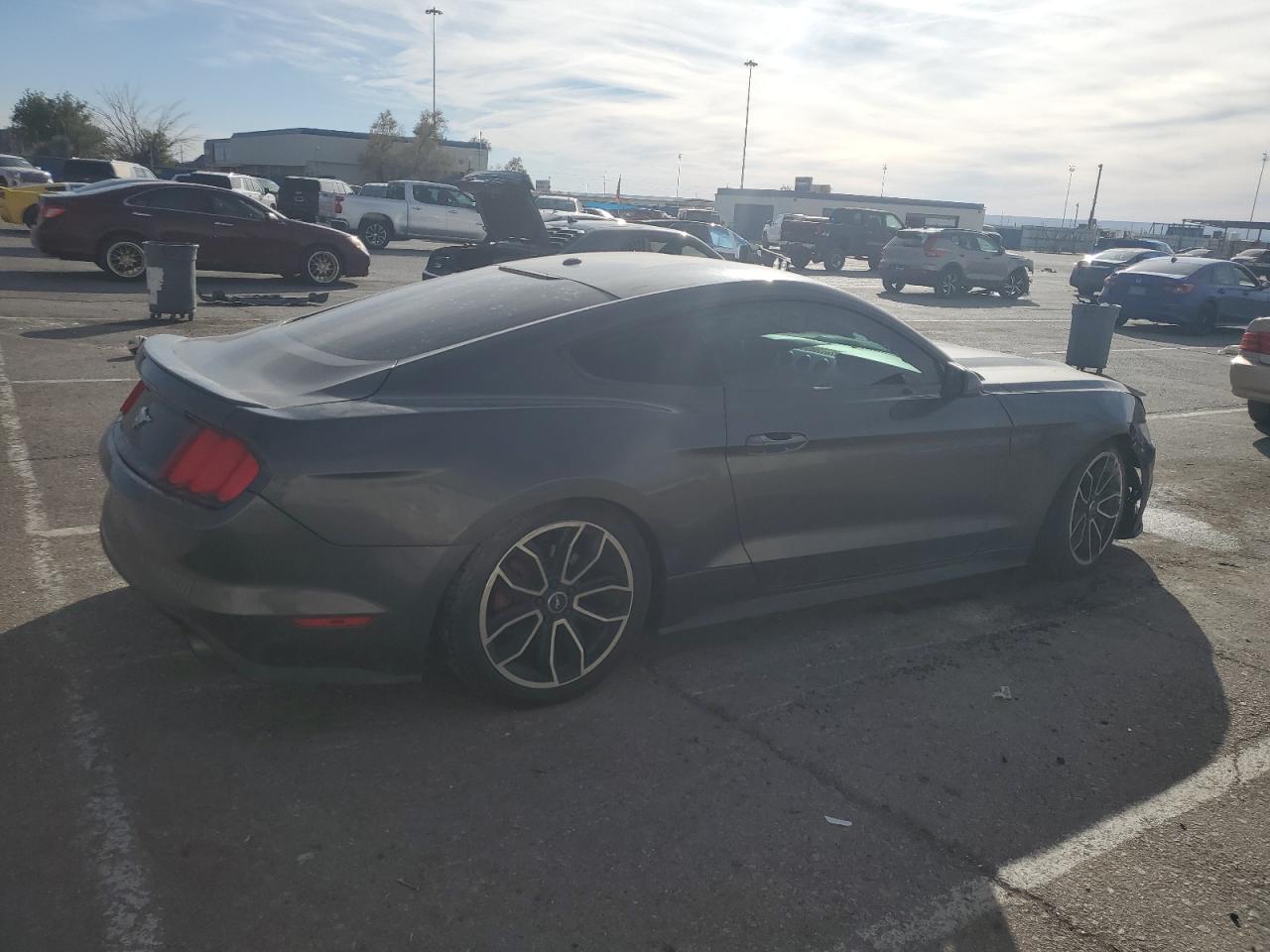 2017 Ford Mustang VIN 1FA6P8TH7H5292398 Copart auction photo, front end / undercarriage damage thumbnail 3