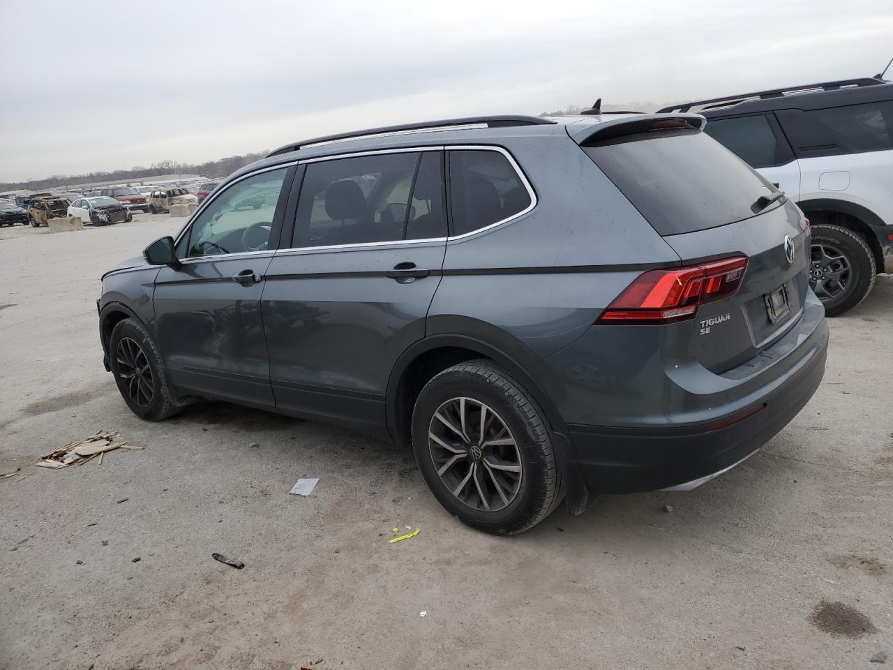 2019 Volkswagen Tiguan VIN 3VV2B7AX4KM191382 Copart auction photo, front end damage thumbnail 2