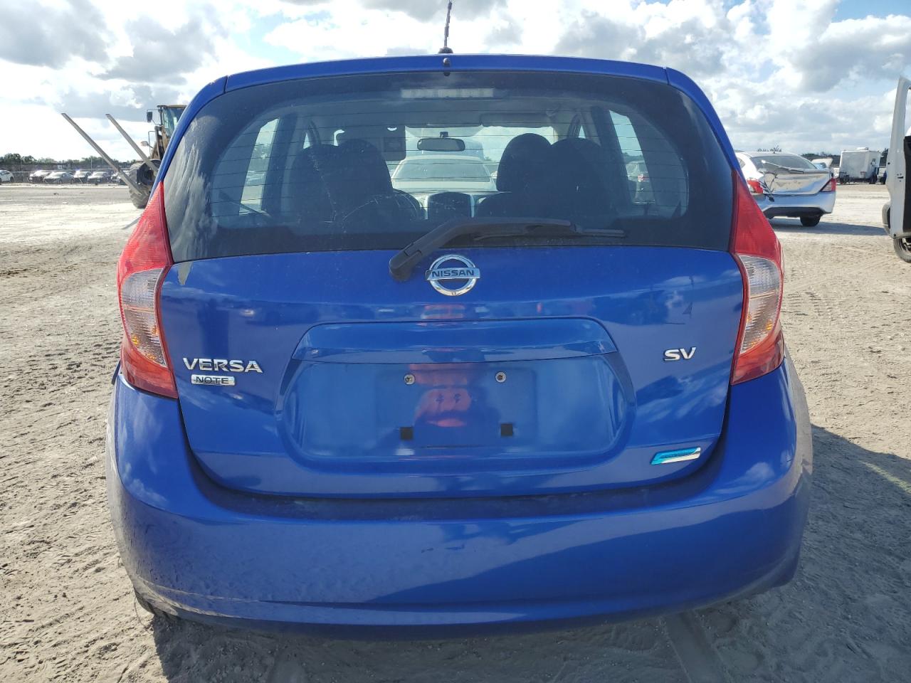 2015 Nissan Versa VIN 3N1CE2CPXFL378957 Copart auction photo, all over damage thumbnail 6