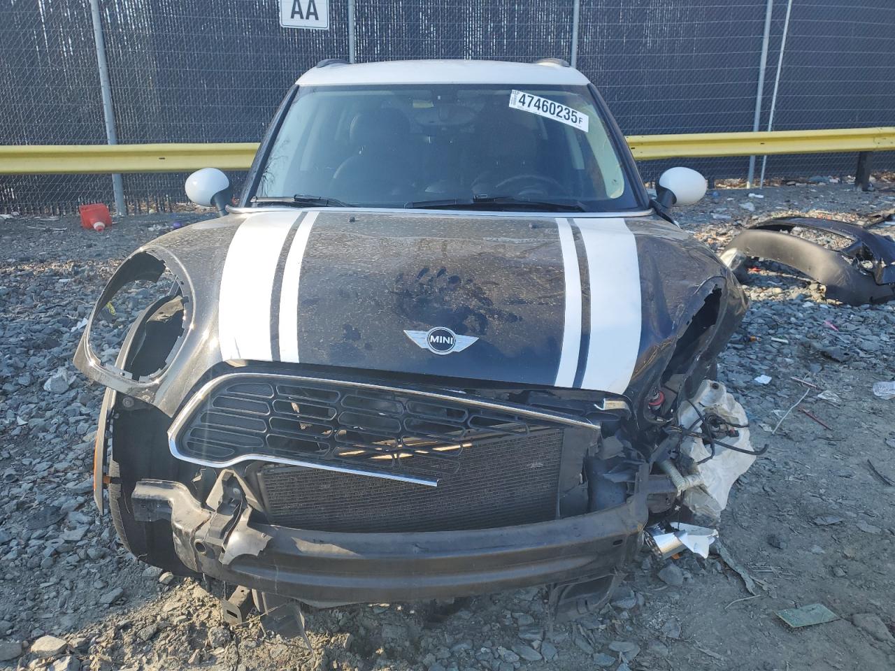 2014 MINI Cooper VIN WMWZC3C51EWP25860 Copart auction photo, front end / minor dent/scratches damage thumbnail 5
