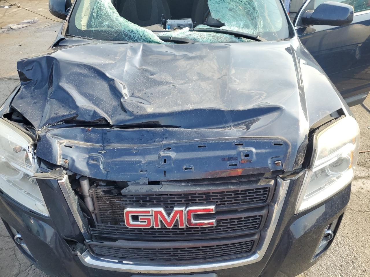 2015 GMC Terrain VIN 2GKALREK1F6359047 Copart auction photo, front end / rear end damage thumbnail 12
