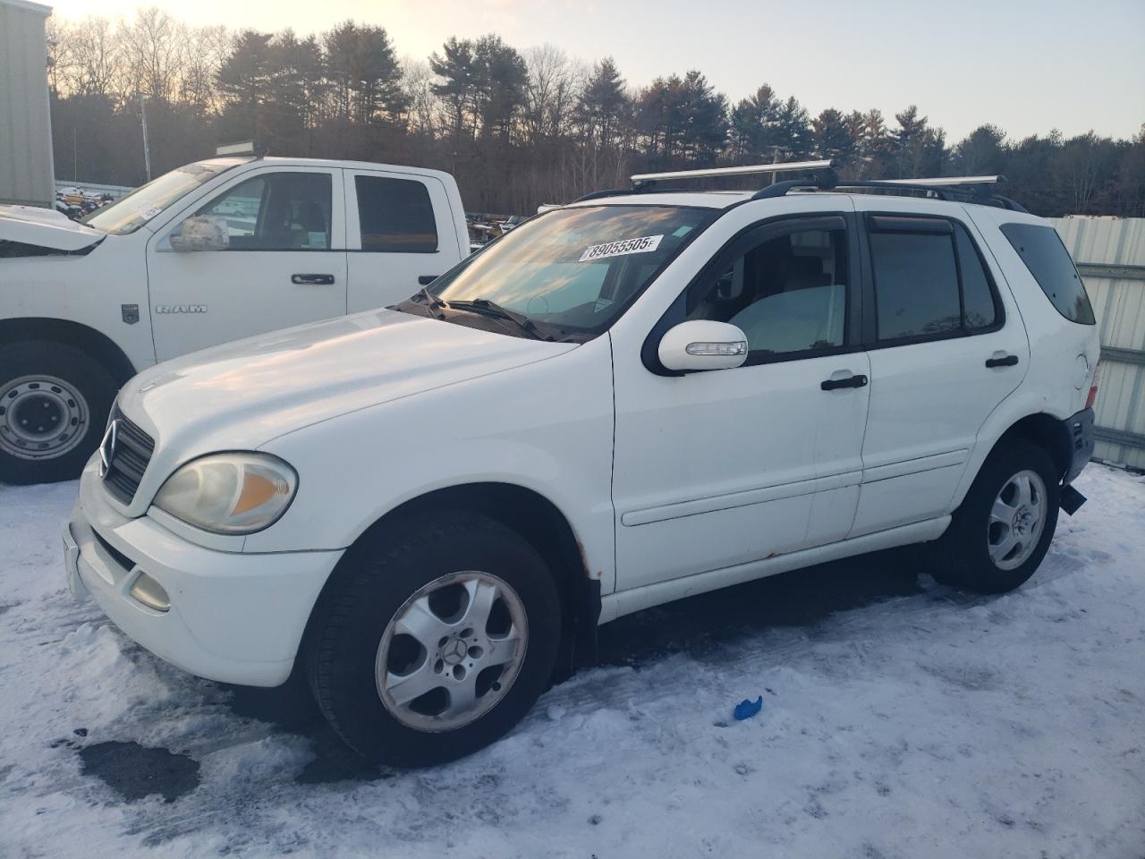 2005 Mercedes-Benz M-klasse VIN 4JGAB57E65A524585