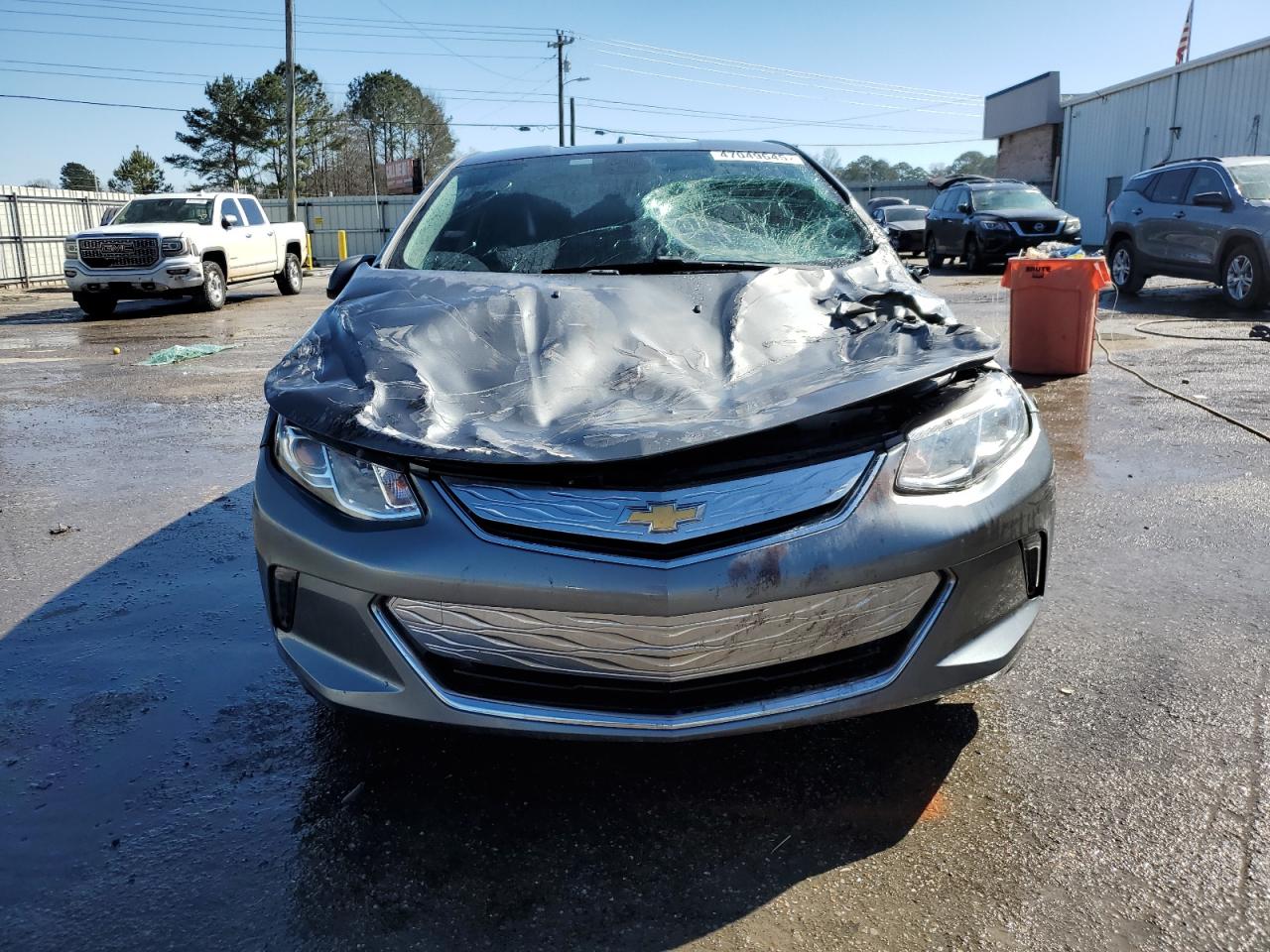 2018 Chevrolet Volt VIN 1G1RA6S52JU105318 Copart auction photo, front end / side damage thumbnail 5