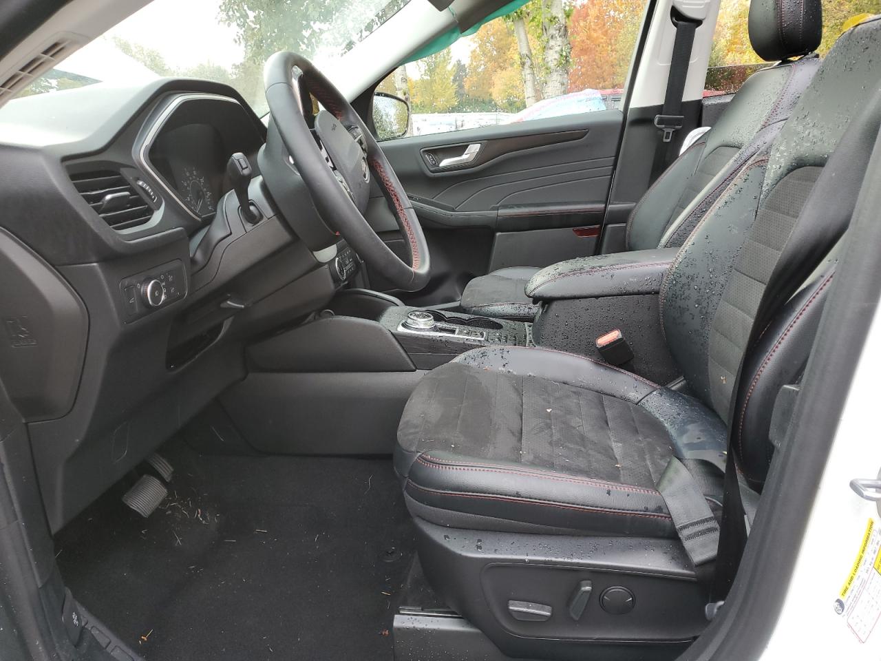 2022 Ford Escape VIN 1FMCU9H9XNUB84111 Copart auction photo, side / front end damage thumbnail 7