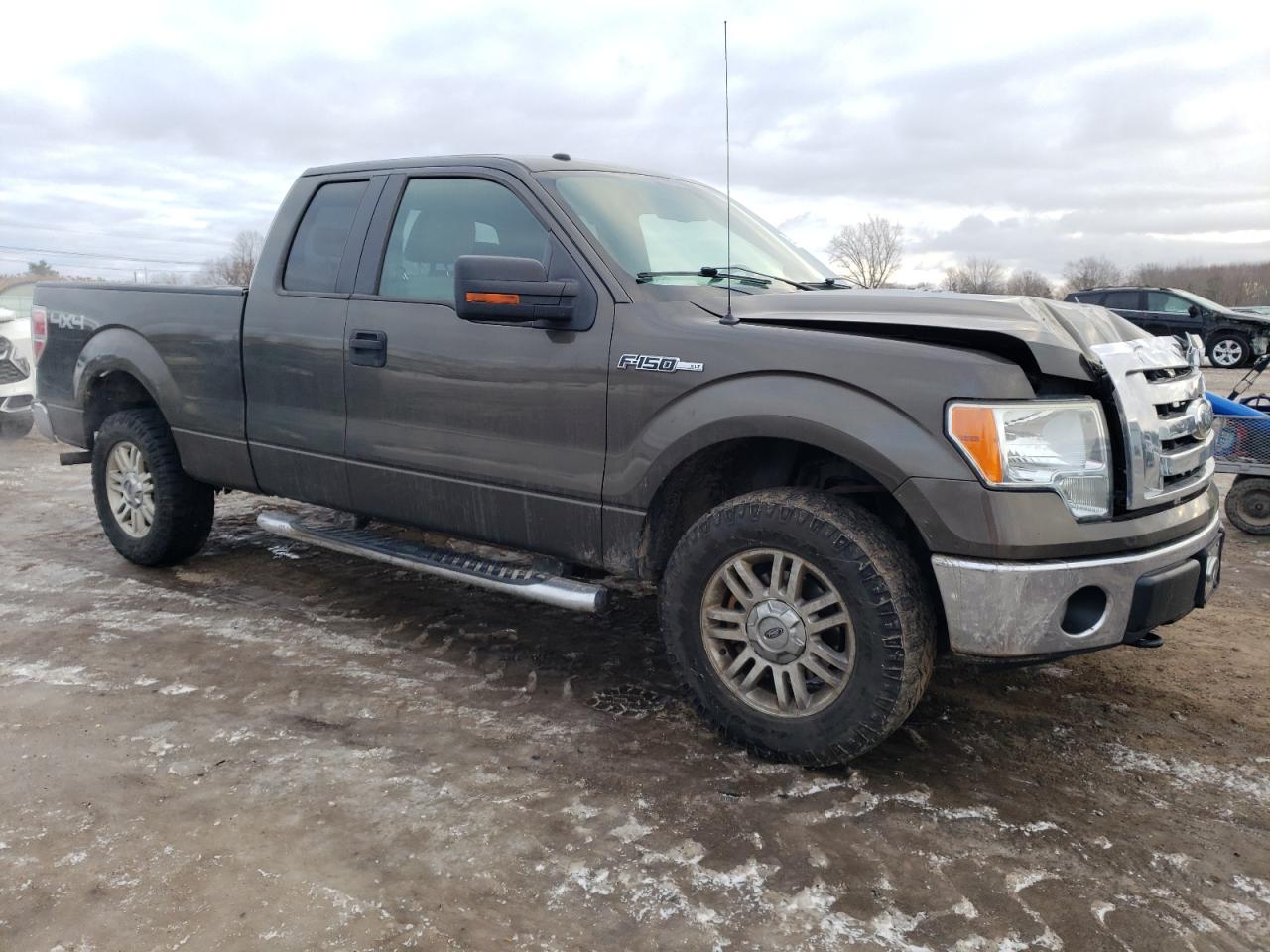 2009 Ford F-150 VIN 1FTPX14VX9FA99927 Copart auction photo, frame damage / front end damage thumbnail 4