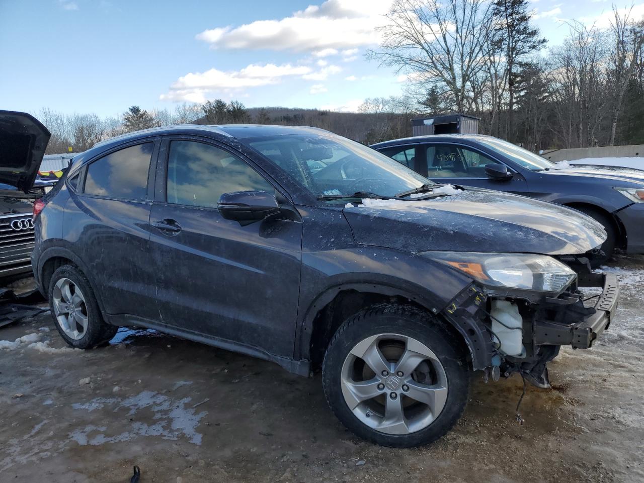 2017 Honda HR-V VIN 3CZRU6H78HM729544 Copart auction photo, front end / undercarriage damage thumbnail 4