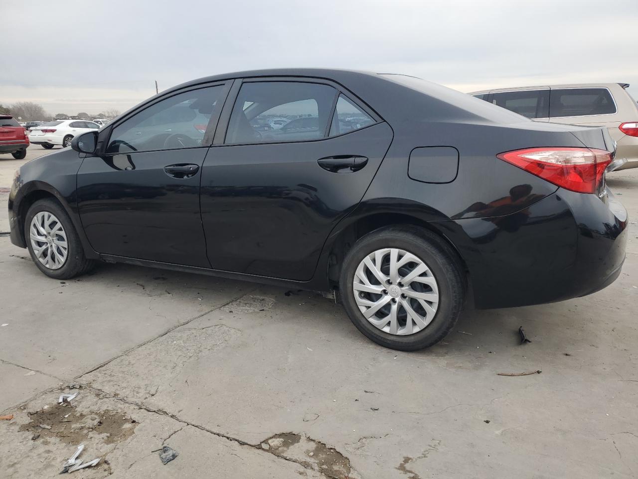 2018 Toyota Corolla VIN 5YFBURHE6HP624131 Copart auction photo, front end damage thumbnail 2