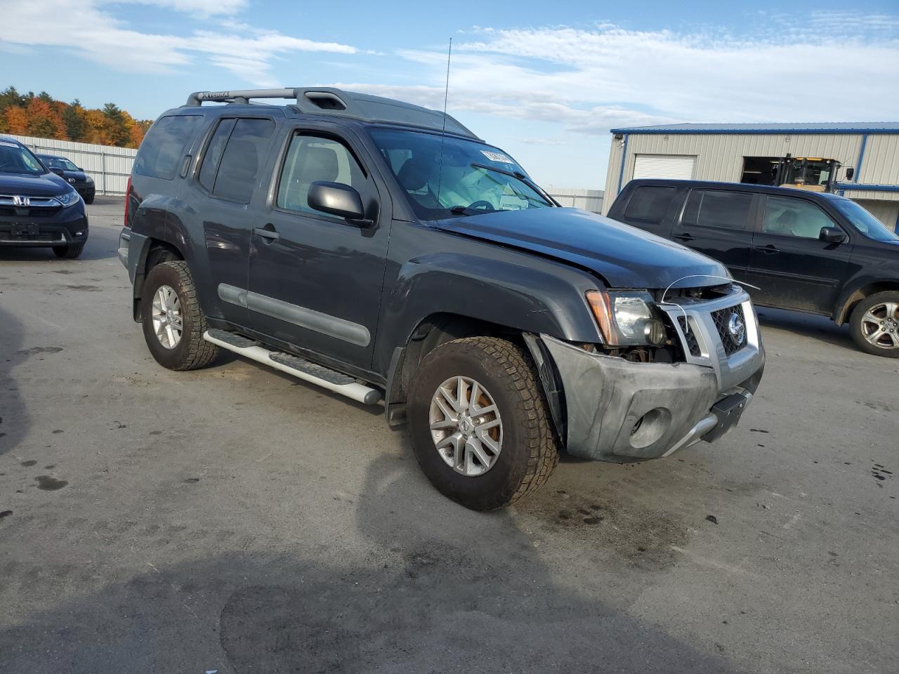 2015 Nissan XTerra VIN 5N1AN0NW8FN663312 Copart auction photo, front end / side damage thumbnail 4
