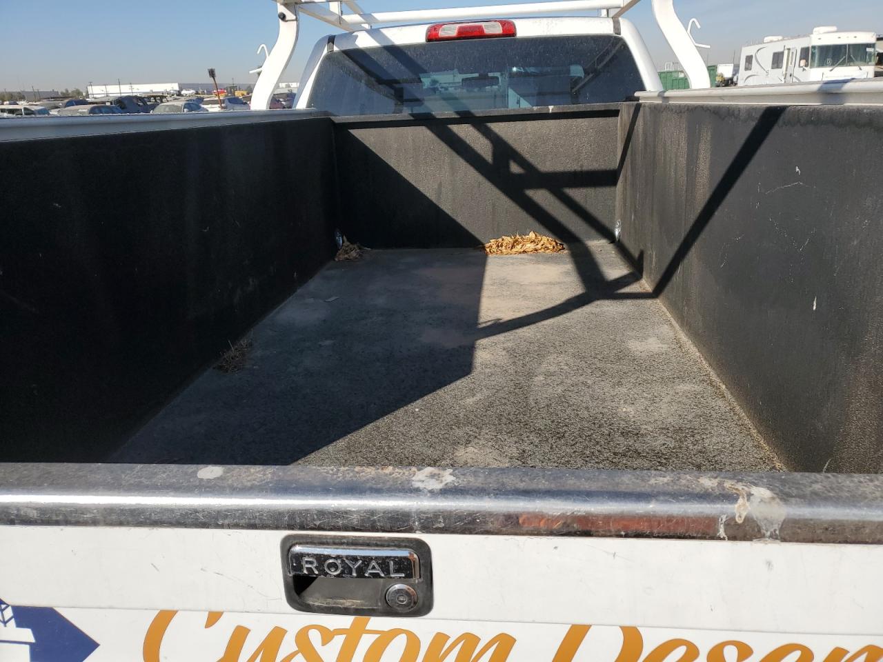 2019 GMC Sierra VIN 2GT21NEG9K1157672 Copart auction photo, rear end / front end damage thumbnail 10