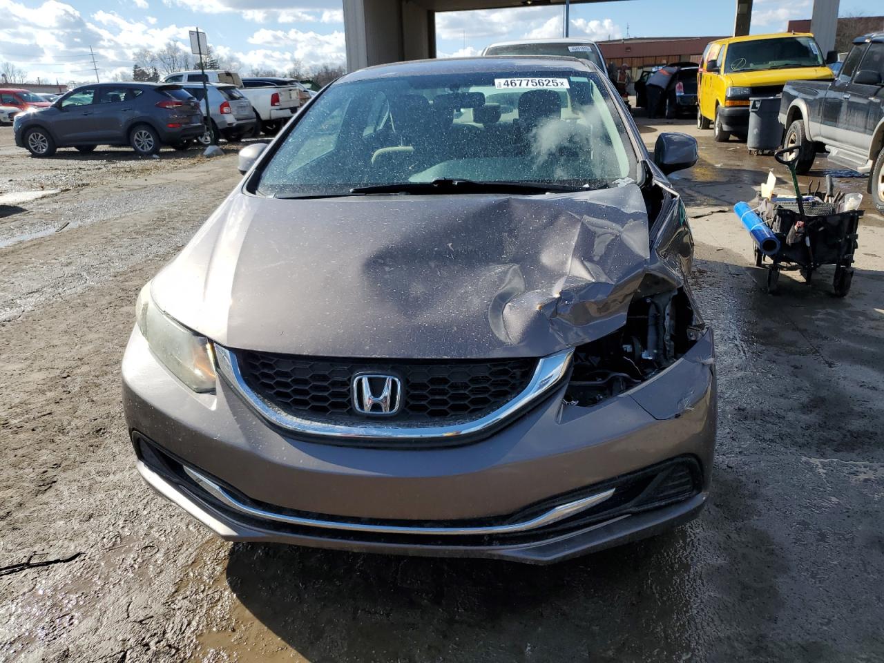 2013 Honda Civic VIN 19XFB2F57DE092482 Copart auction photo, front end / side damage thumbnail 5