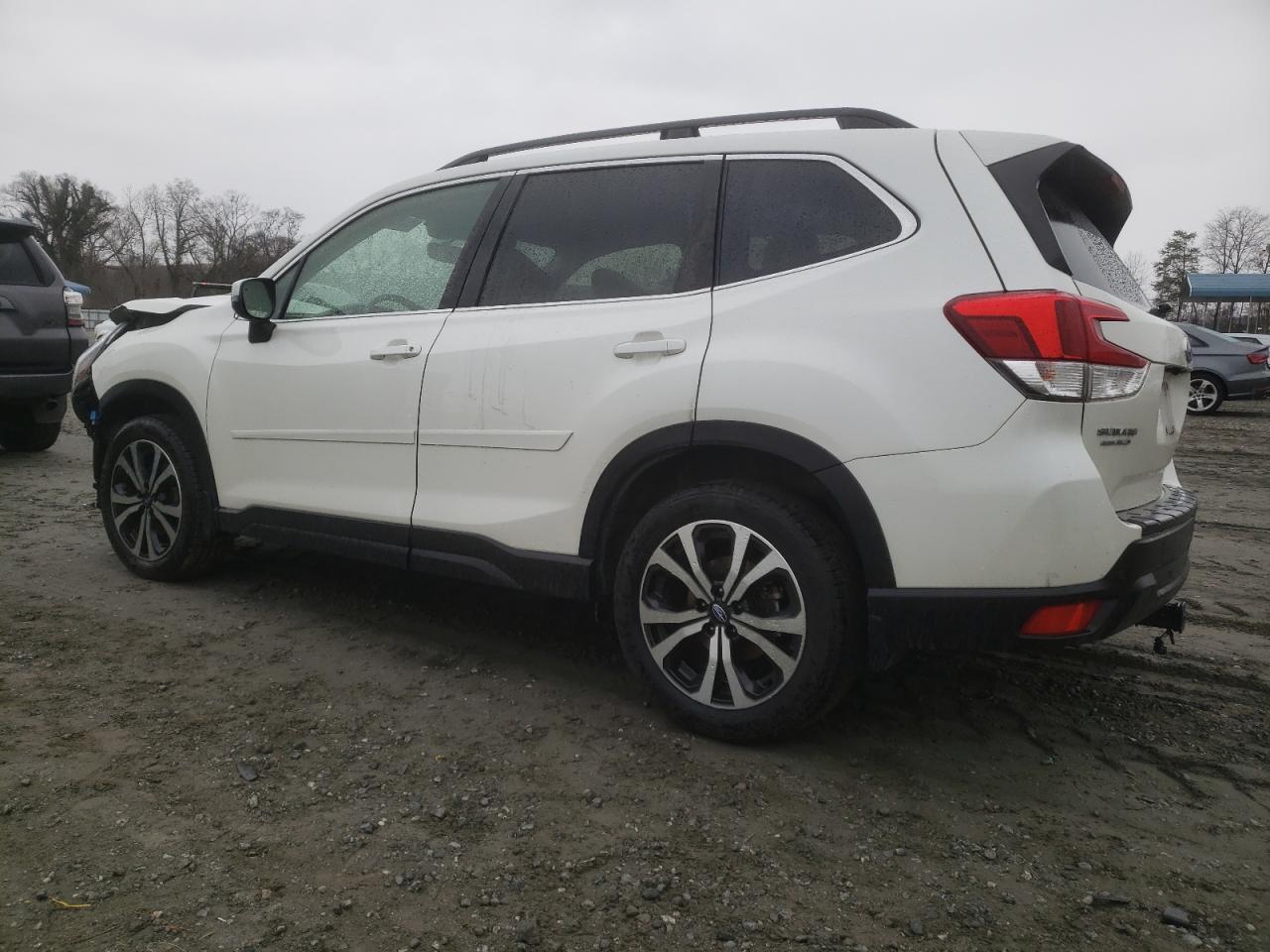 2019 Subaru Forester VIN JF2SKAUC8KH469467 Copart auction photo, front end damage thumbnail 2