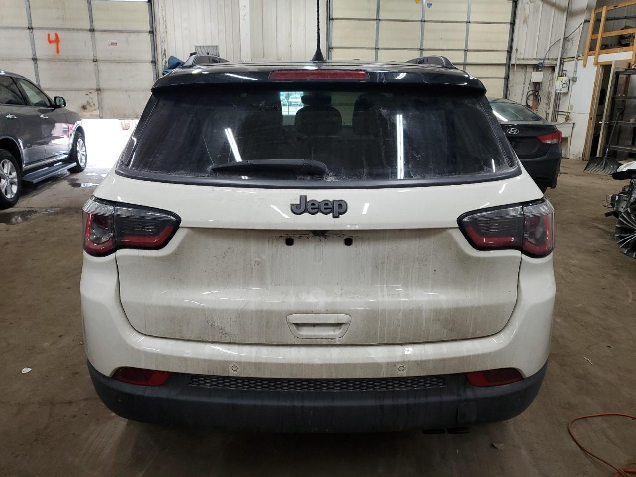 2020 Jeep Compass VIN 3C4NJCCB2LT247917 Copart auction photo, front end damage thumbnail 6