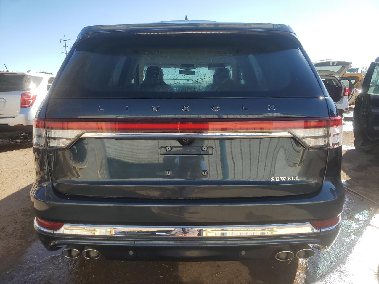 2020 Lincoln Aviator VIN 5LMYJ9YY9LGL17598 Copart auction photo, water/flood damage thumbnail 6