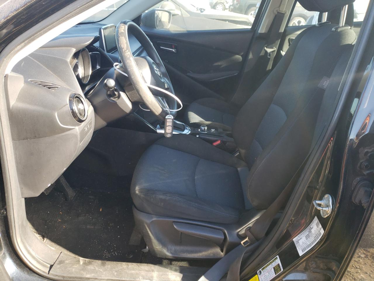 2018 Toyota Yaris VIN 3MYDLBYV2JY319574 Copart auction photo, rear end damage thumbnail 7