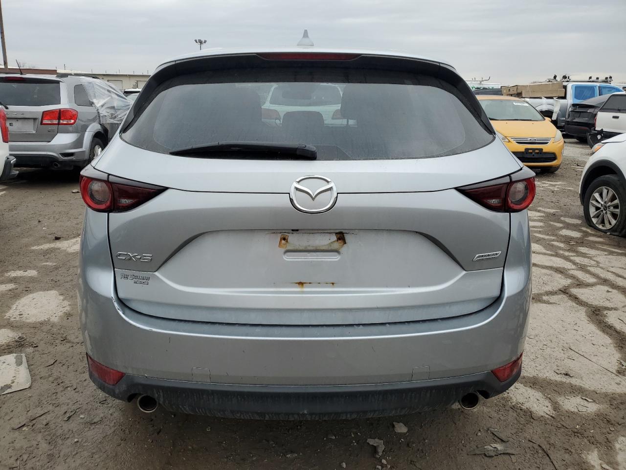 2018 Mazda CX-5 VIN JM3KFABM6J1411192 Copart auction photo, front end / side damage thumbnail 6
