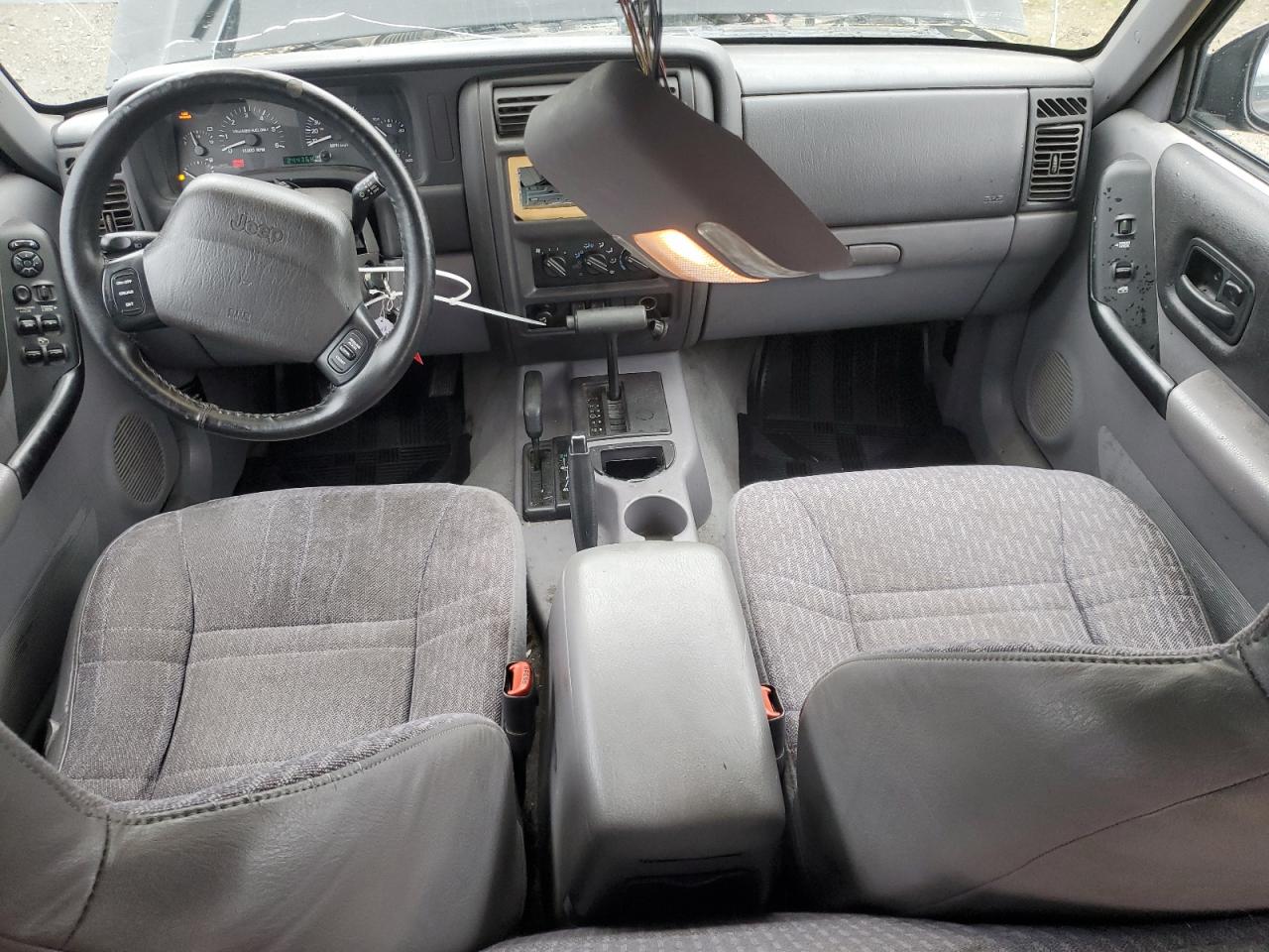 1998 Jeep Grand Cherokee VIN 1J4FJ68S8WL219547 Copart auction photo, rear end damage thumbnail 8
