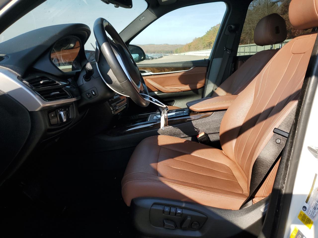 2018 BMW X5 VIN 5UXKT0C57J0W03910 Copart auction photo, front end / minor dent/scratches damage thumbnail 7