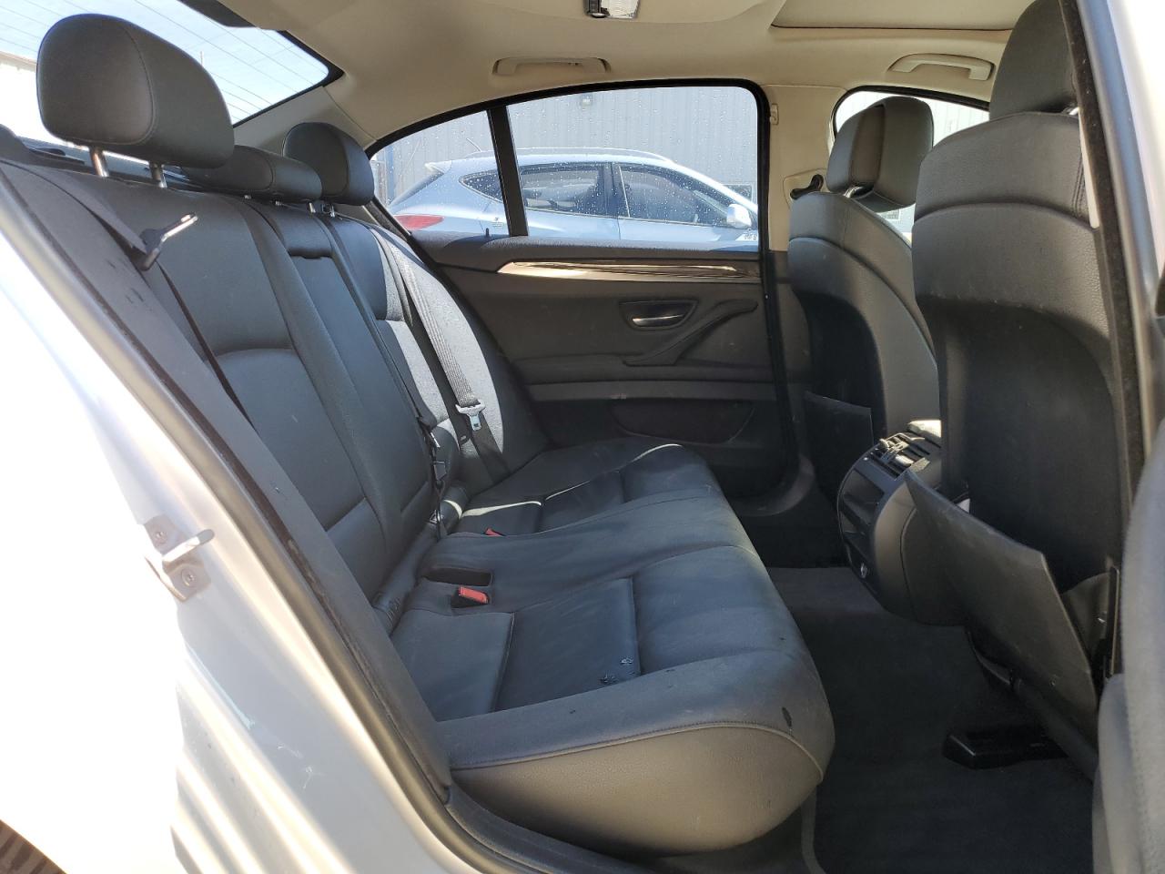 2013 BMW 5er VIN WBAXG5C56DD231933 Copart auction photo, front end / side damage thumbnail 10