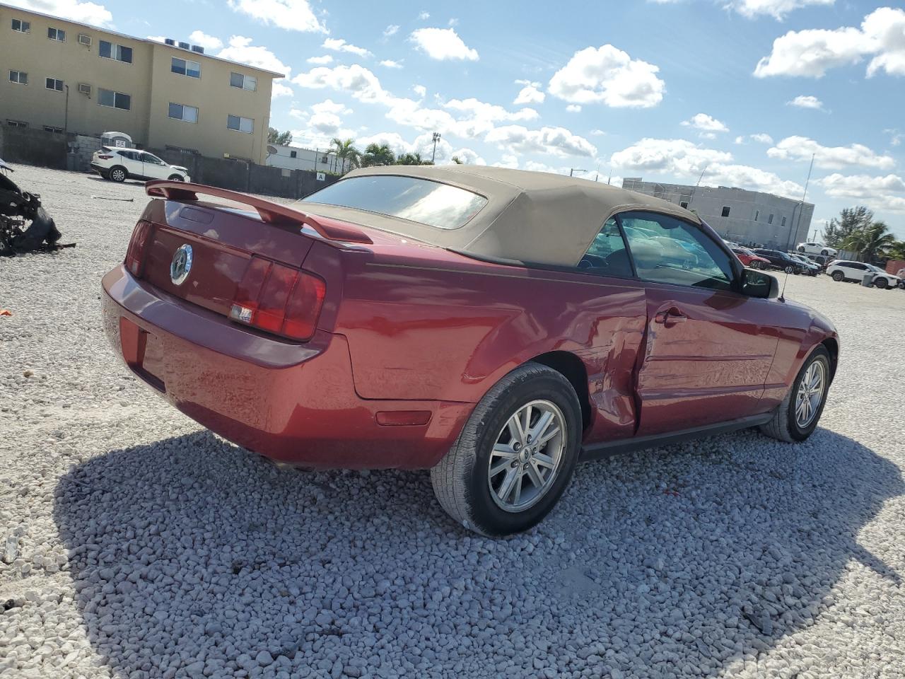 2006 Ford Mustang VIN 1ZVFT84N965217917 Copart auction photo, side / minor dent/scratches damage thumbnail 3