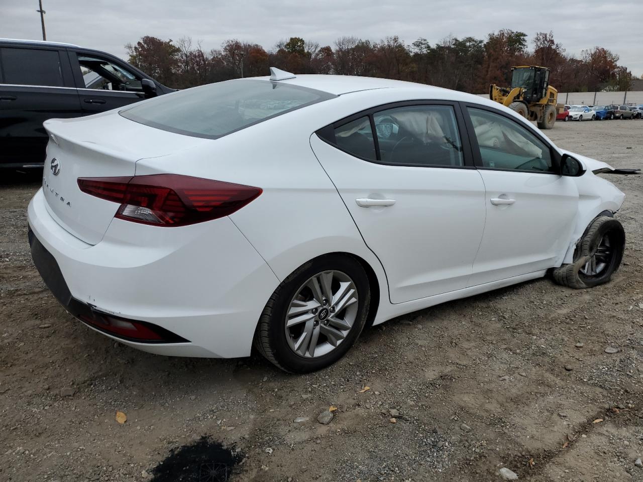 2020 Hyundai Elantra VIN 5NPD84LF9LH631385 Copart auction photo, front end / undercarriage damage thumbnail 3