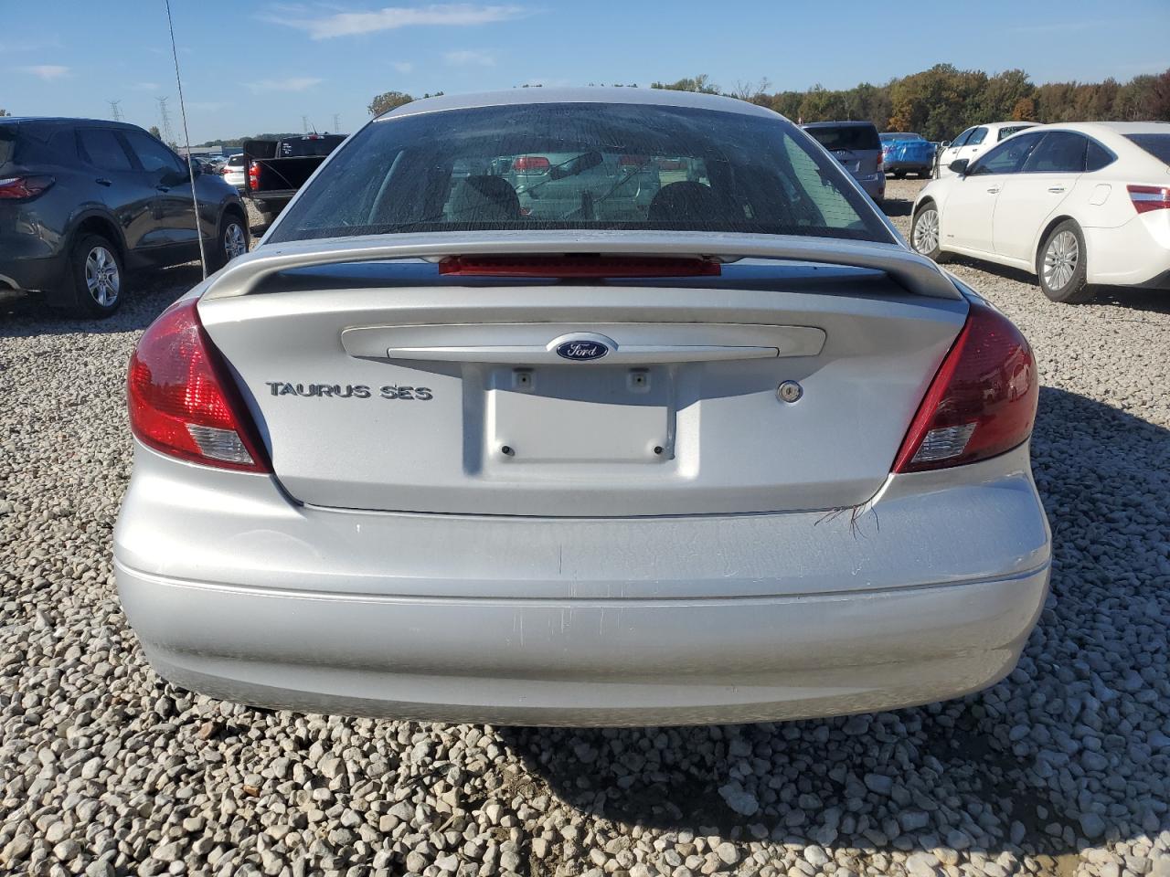 2003 Ford Taurus VIN 1FAFP55S73G195108 Copart auction photo, front end damage thumbnail 6