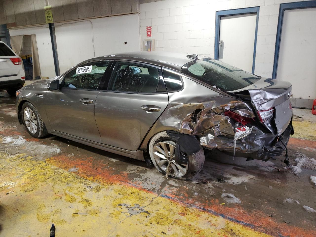 2018 KIA Optima VIN 5XXGU4L33JG273885 Copart auction photo, rear end / undercarriage damage thumbnail 2