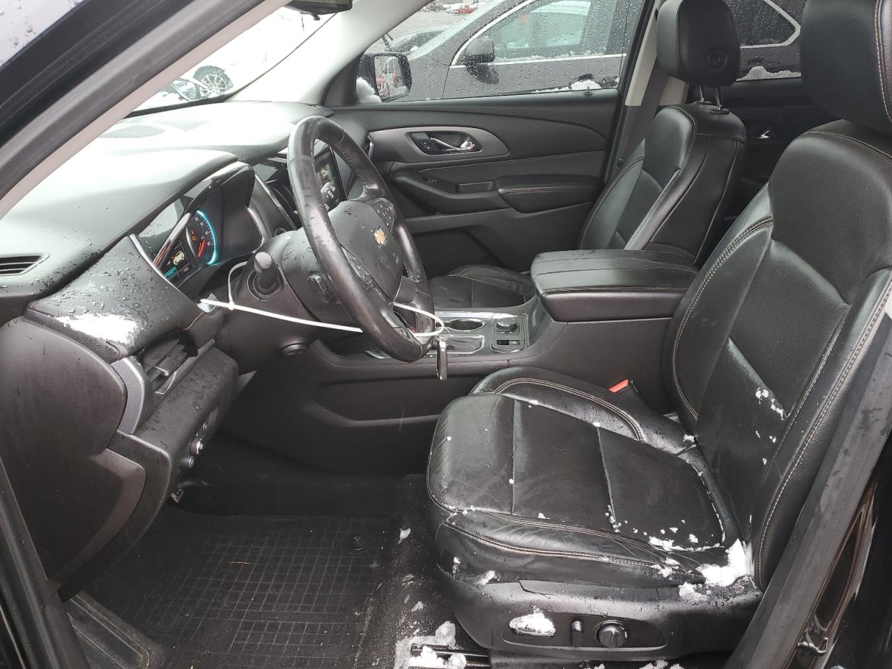 2018 Chevrolet Traverse VIN 1GNERKKW1JJ191469 Copart auction photo, undercarriage damage thumbnail 7