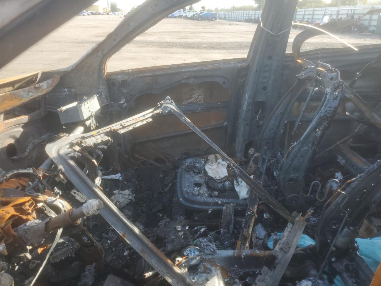 2020 Hyundai Santa Fe VIN 5NMS53AD5LH221269 Copart auction photo, burn damage thumbnail 7