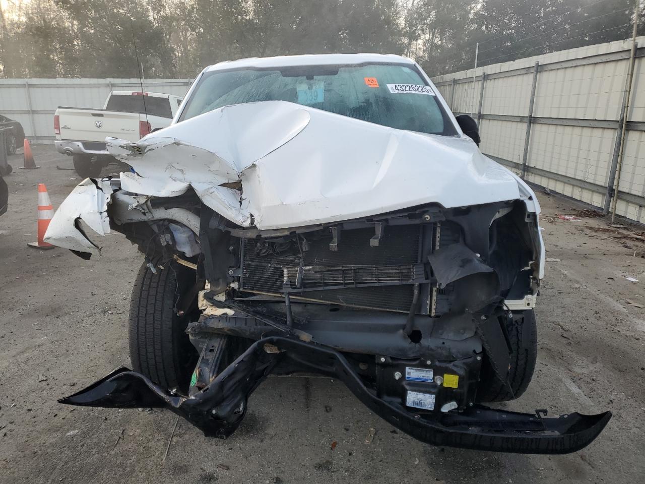 2015 Ford F-150 VIN 1FTFX1EF9FFB98298 Copart auction photo, front end / side damage thumbnail 5