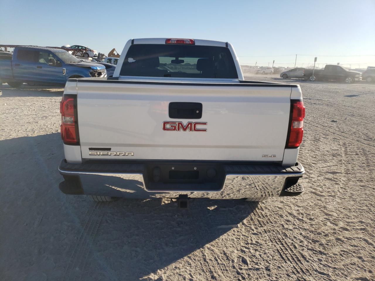 2016 GMC Sierra VIN 3GTP1MEC1GG256644 Copart auction photo, front end damage thumbnail 6