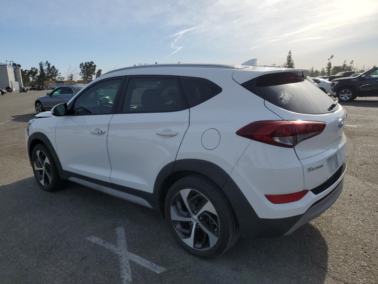 2018 Hyundai Tucson VIN KM8J33AL1JU804819 Copart auction photo, front end damage thumbnail 2