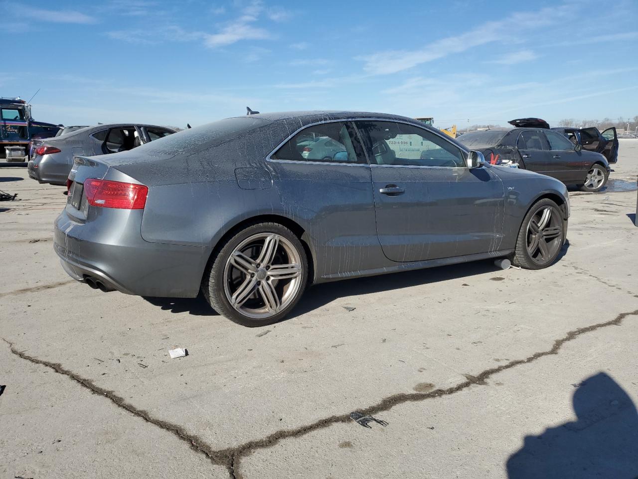 2013 Audi RS5 VIN WAUCGAFR9DA049022 Copart auction photo, front end damage thumbnail 3