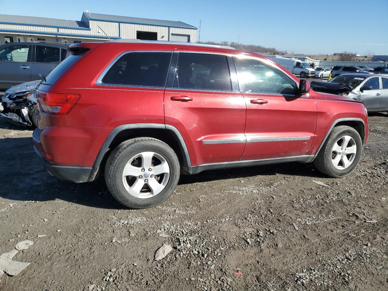 2011 Jeep Grand Cherokee VIN 1J4RS4GT9BC539270 Copart auction photo, side / rear end damage thumbnail 3
