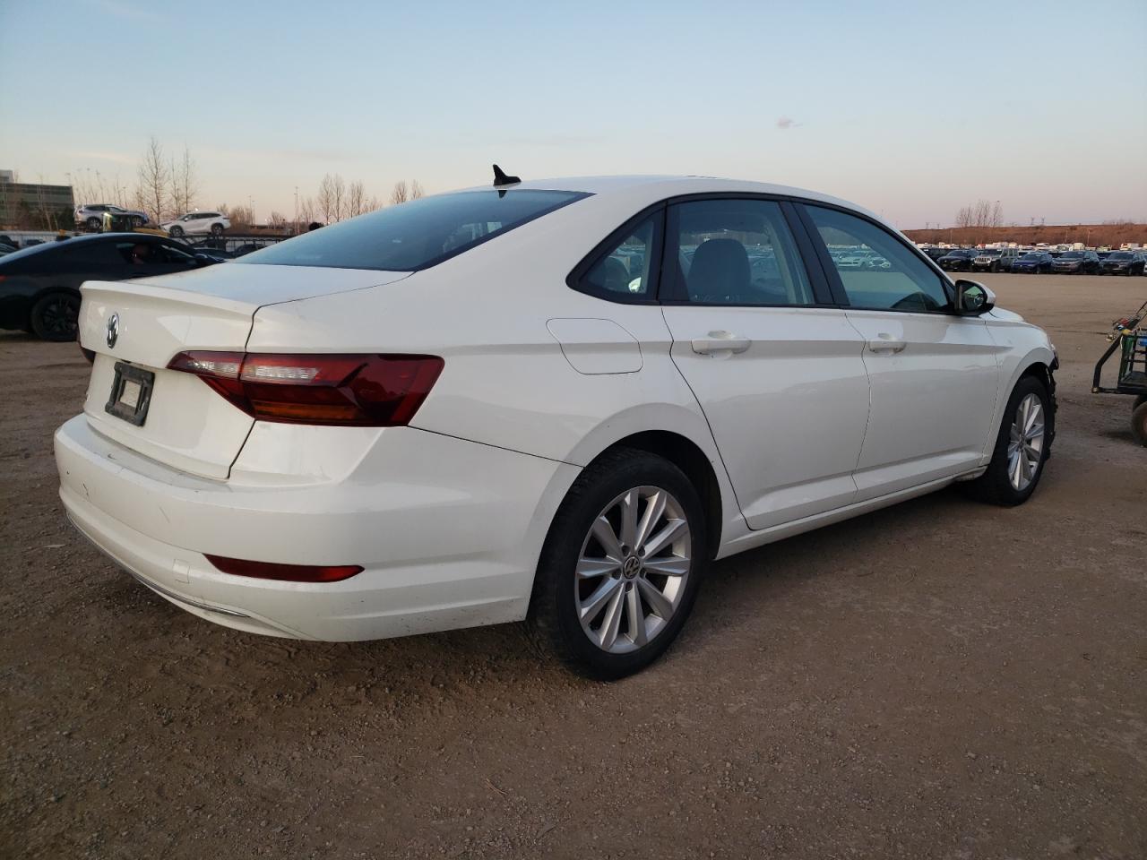 2019 Volkswagen Jetta VIN 3VWE57BU4KM017882 Copart auction photo, front end / side damage thumbnail 3