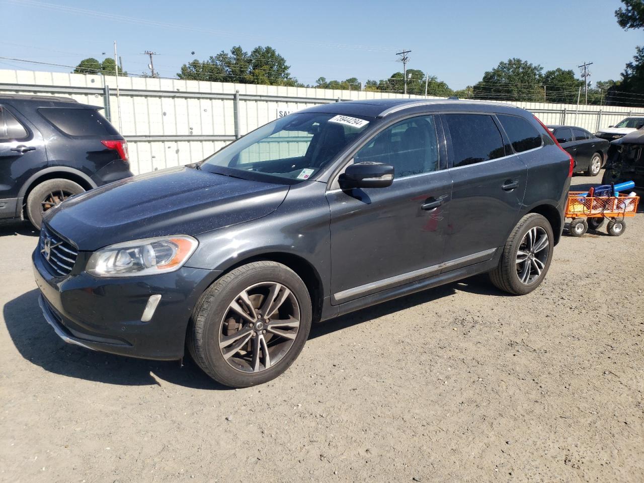 2015 Volvo XC60 VIN YV440MDC4F2580604