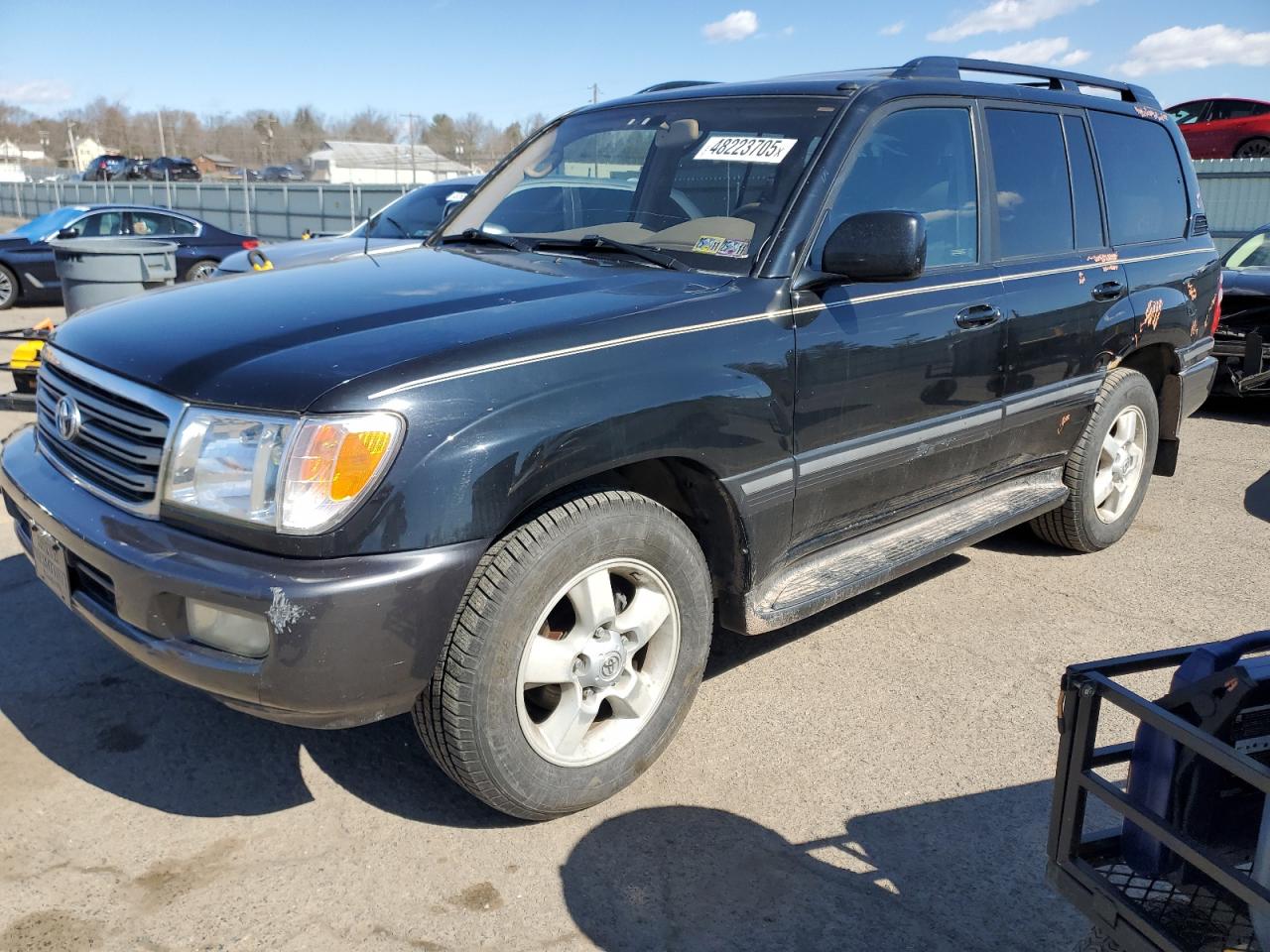 2005 Toyota Land Cruiser VIN JTEHT05J252068111 - Copart auction photo