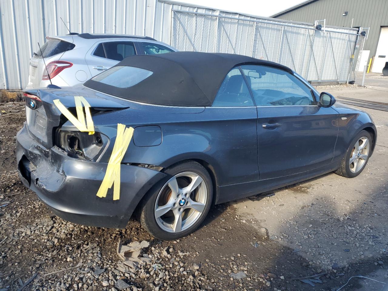 2013 BMW 1er VIN WBAUL7C58DVU08955 Copart auction photo, rear end damage thumbnail 3