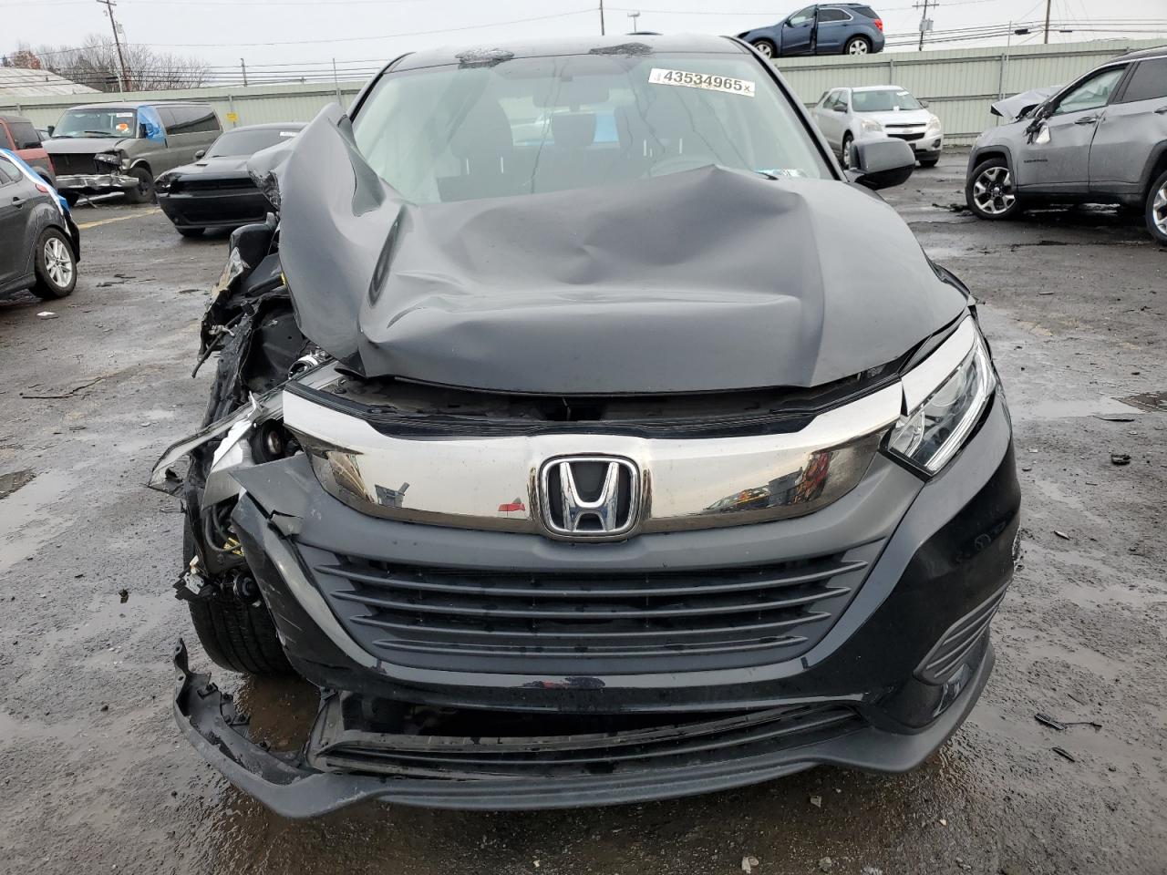 2021 Honda HR-V VIN 3CZRU6H37MM746651 Copart auction photo, front end / side damage thumbnail 5