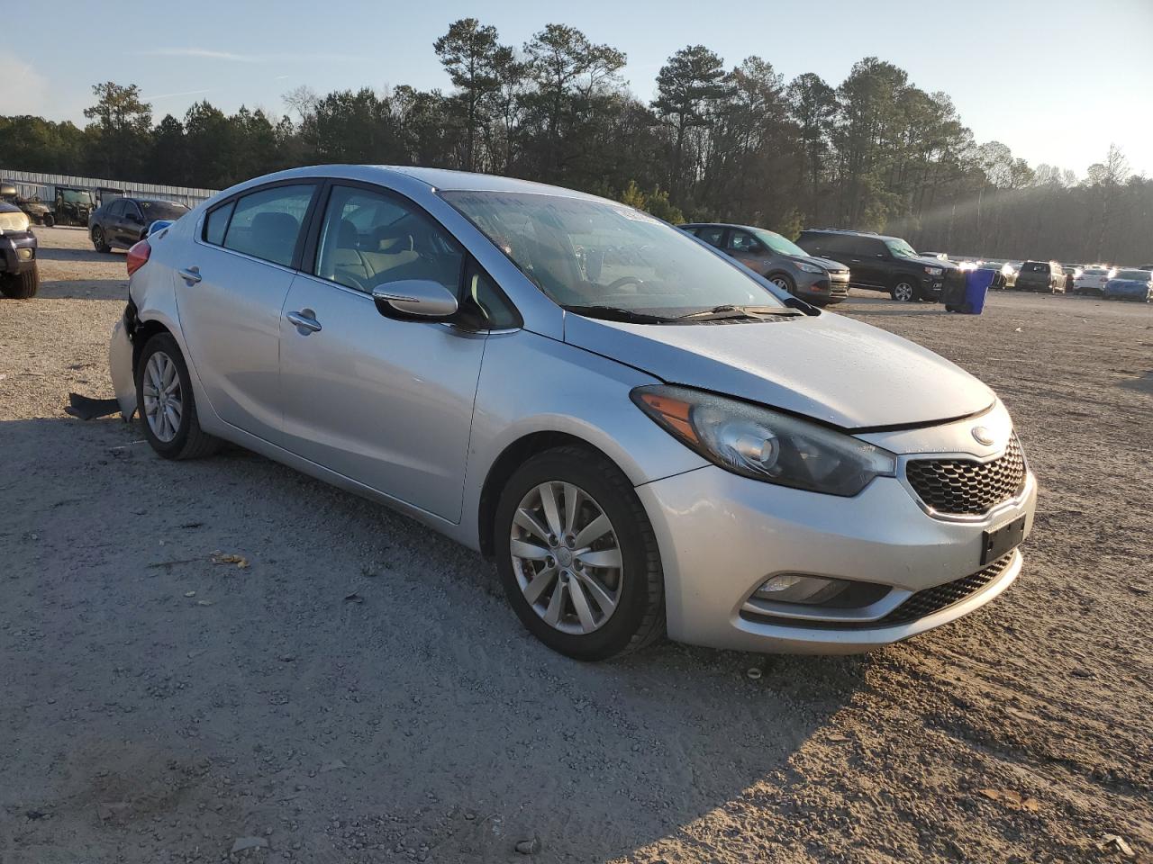 2014 KIA Forte VIN KNAFX4A87E5052752 Copart auction photo, rear end damage thumbnail 4