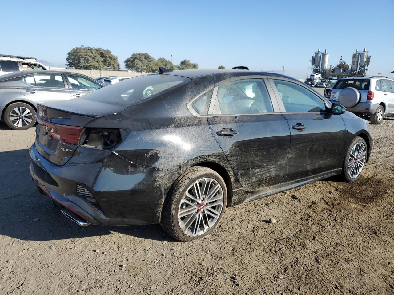 2024 KIA Forte VIN 3KPF44AC1RE832935 Copart auction photo, rear end / side damage thumbnail 3