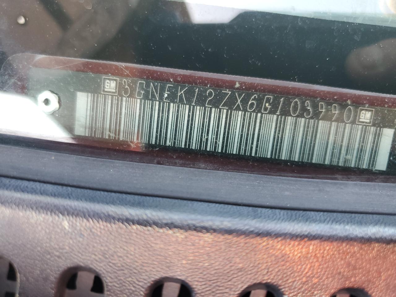 2006 Chevrolet Avalanche VIN 3GNEK12ZX6G103990 Copart auction photo, front end / side damage thumbnail 13