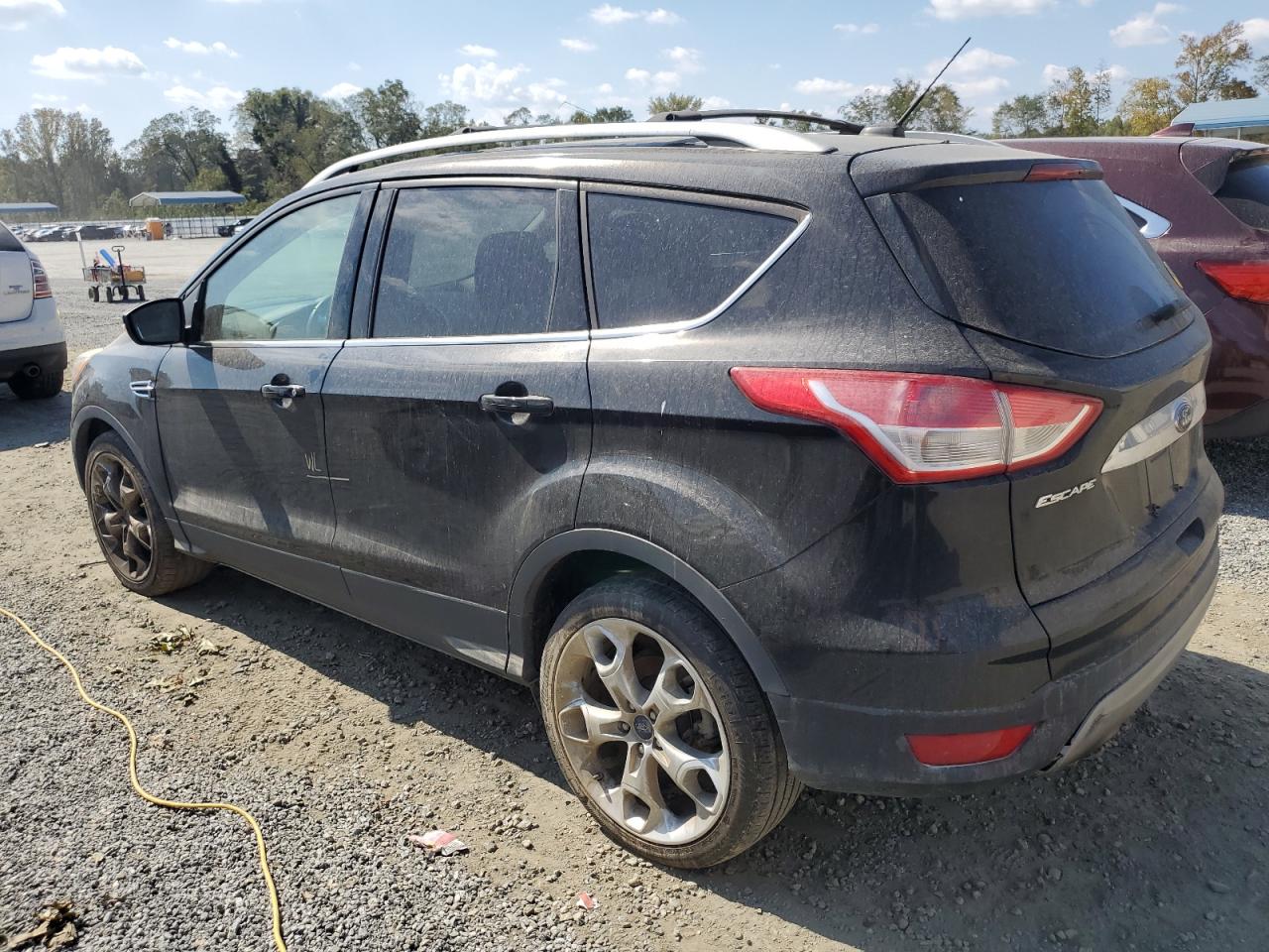 2016 Ford Escape VIN 1FMCU9J97GUA19744 Copart auction photo, water/flood damage thumbnail 2