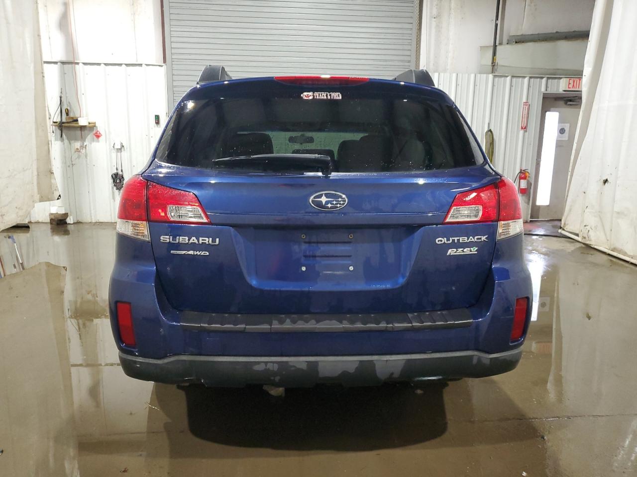2011 Subaru Outback VIN 4S4BRBCC2B3341347 Copart auction photo, front end / side damage thumbnail 6