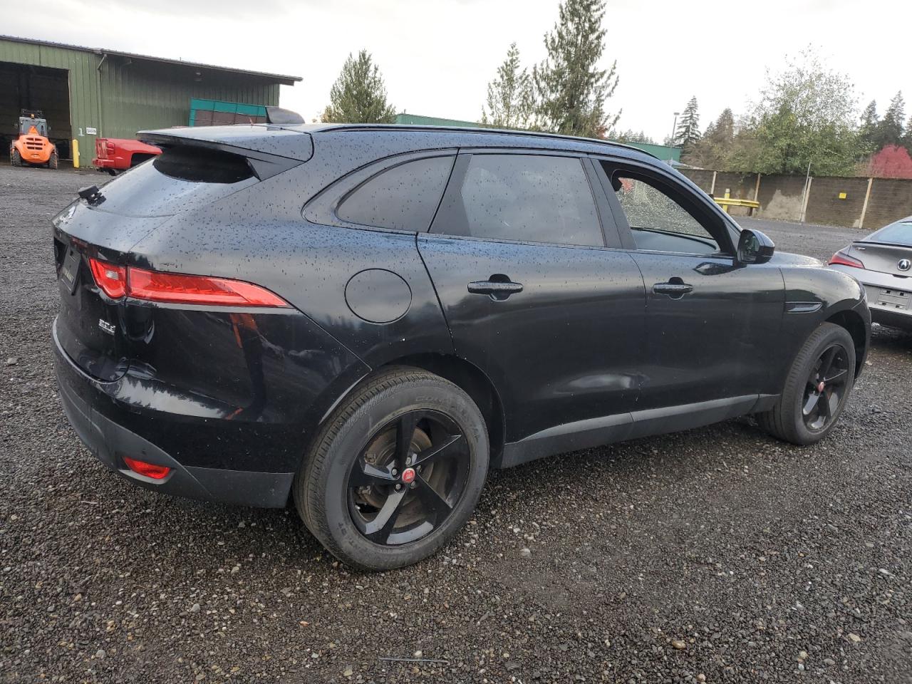 2018 Jaguar F-Pace VIN SADCJ2FN5JA244185 Copart auction photo, minor dent/scratches damage thumbnail 3