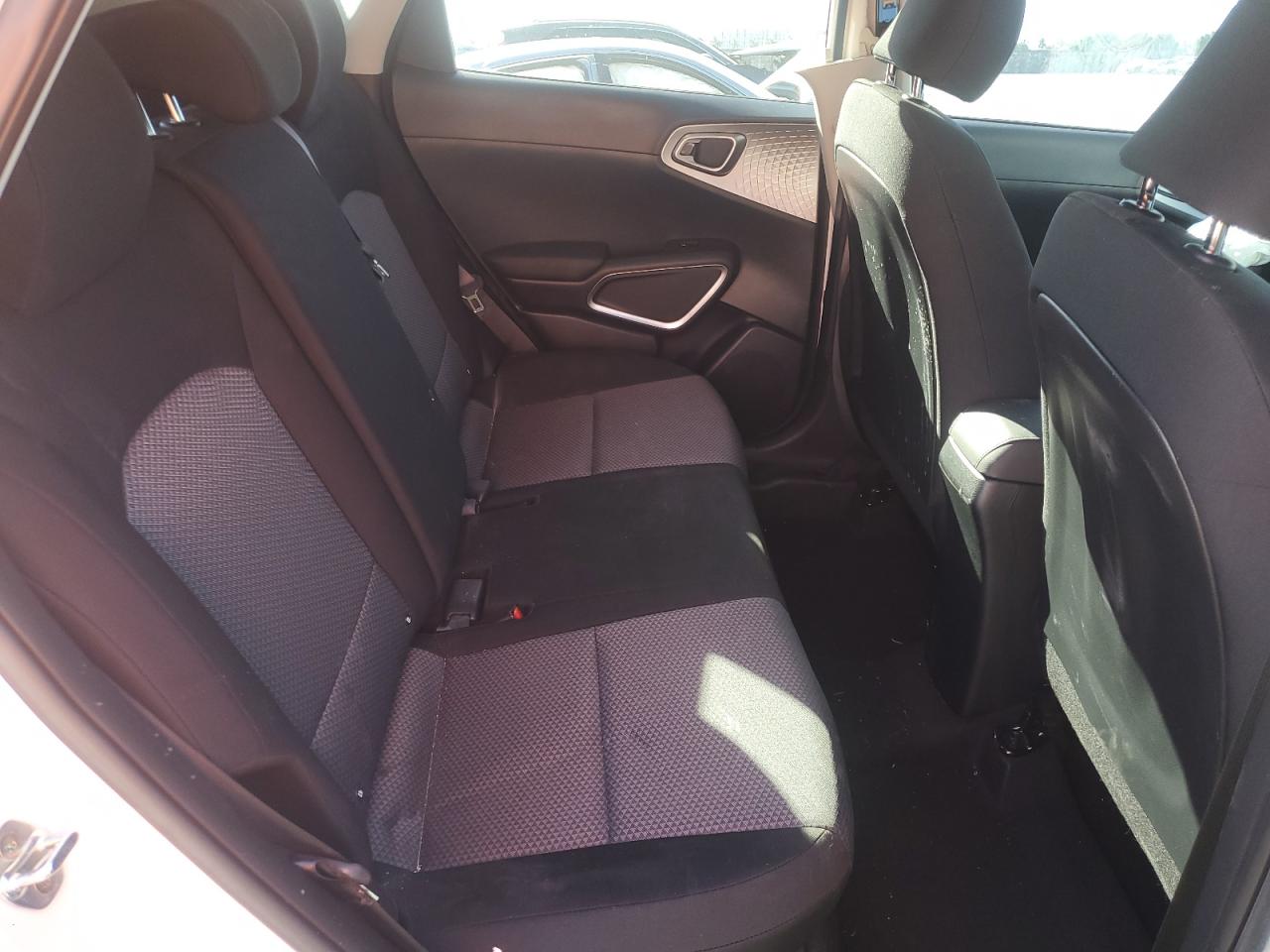2021 KIA Soul VIN KNDJ23AU6M7139208 Copart auction photo, all over damage thumbnail 10