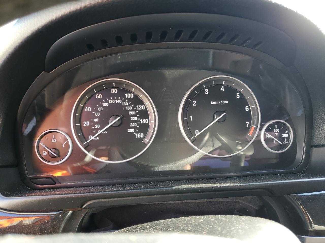 2012 BMW 5er VIN WBAXH5C5XCDW08680 Copart auction photo, minor dent/scratches damage thumbnail 17