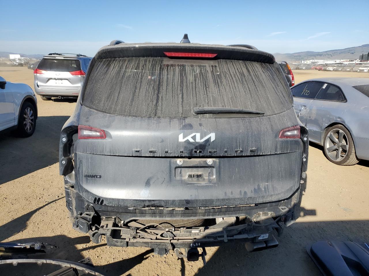 2022 KIA Telluride VIN 5XYP5DHC5NG262877 Copart auction photo, all over damage thumbnail 6