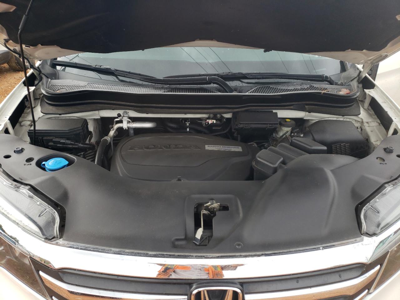 2016 Honda Pilot VIN 5FNYF5H58GB060053 Copart auction photo, front end / side damage thumbnail 11